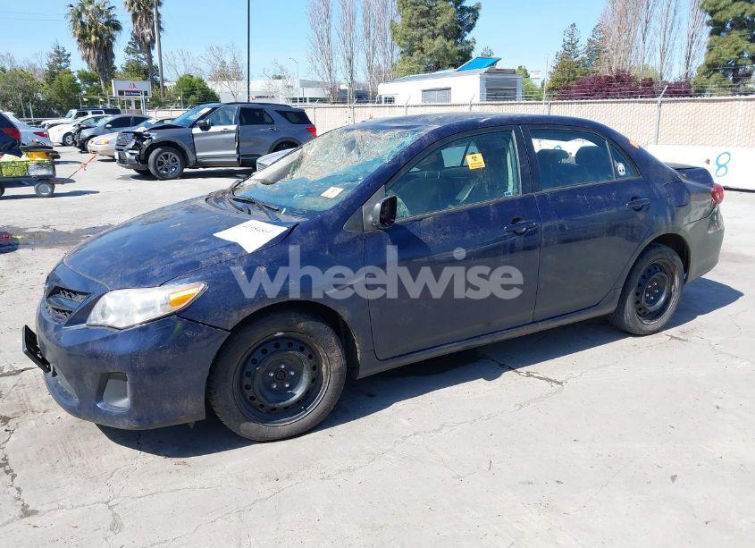 Photo 2 of 2012 Toyota Corolla LE (VIN 2T1BU4EE2CC835553)