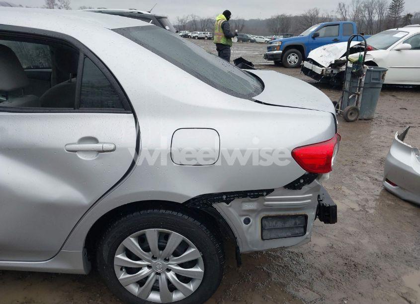 Photo 19 of 2012 Toyota Corolla LE (VIN 2T1BU4EE2CC866513)