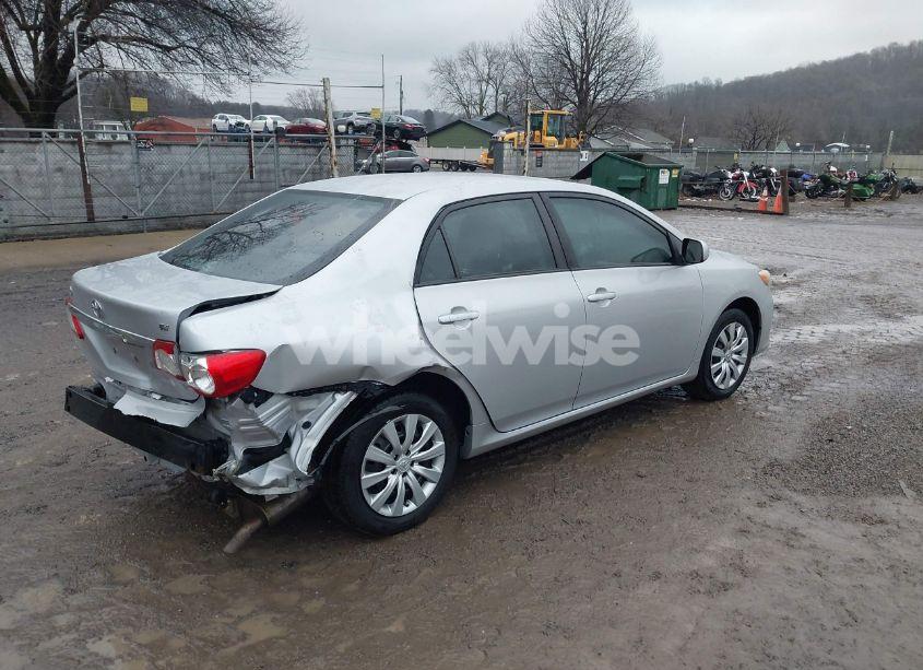 Photo 4 of 2012 Toyota Corolla LE (VIN 2T1BU4EE2CC866513)