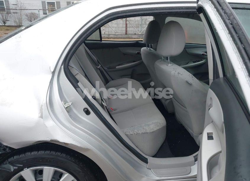 Photo 8 of 2012 Toyota Corolla LE (VIN 2T1BU4EE2CC866513)