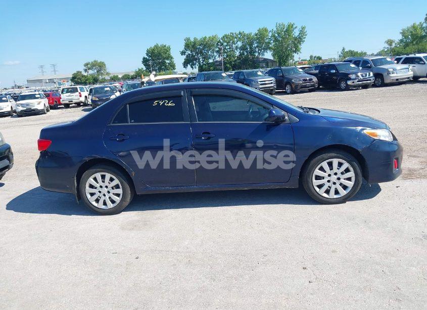 Photo 13 of 2012 Toyota Corolla LE (VIN 2T1BU4EE2CC871436)