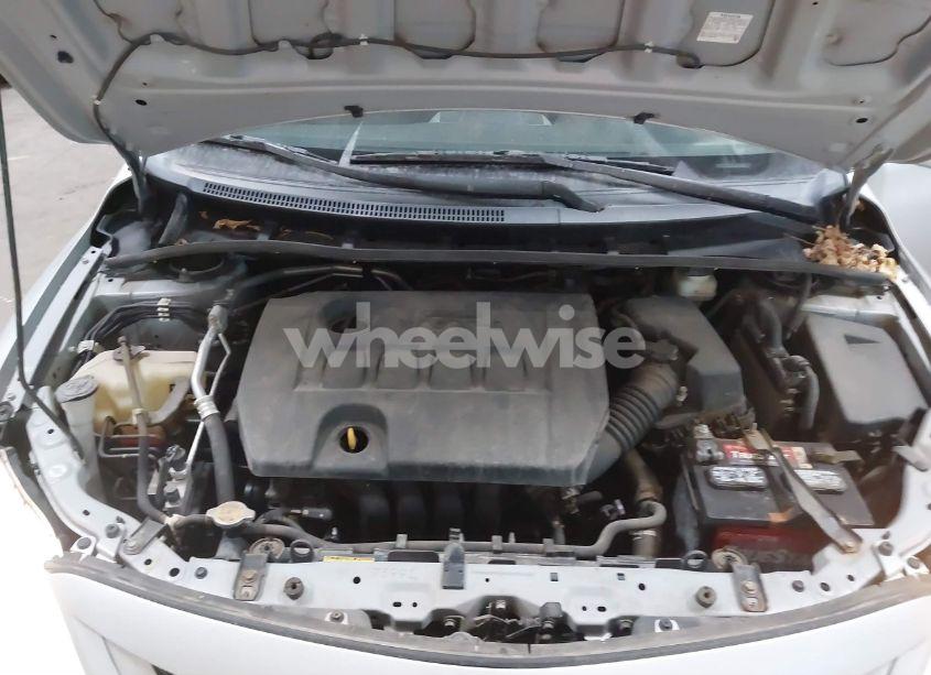 Photo 10 of 2012 Toyota Corolla LE (VIN 2T1BU4EE2CC883165)