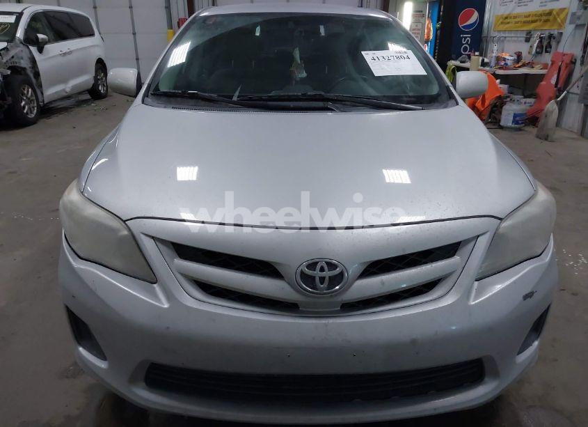 Photo 12 of 2012 Toyota Corolla LE (VIN 2T1BU4EE2CC883165)