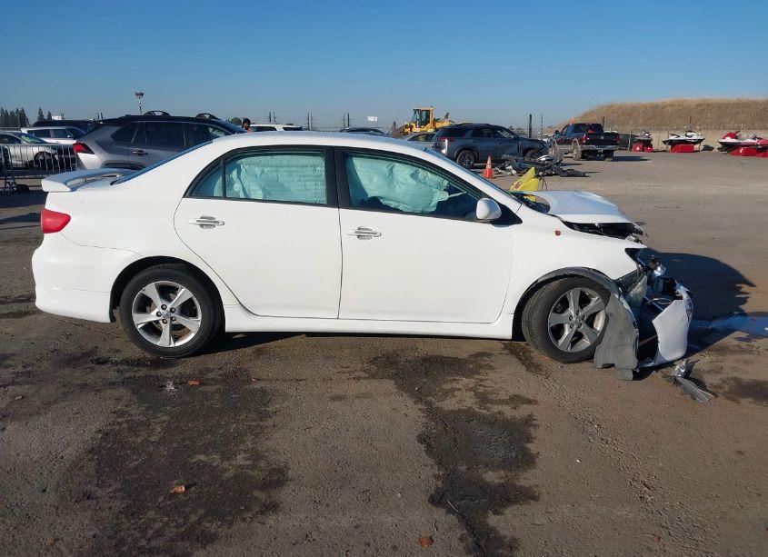 Photo 13 of 2012 Toyota Corolla S (VIN 2T1BU4EE2CC886132)