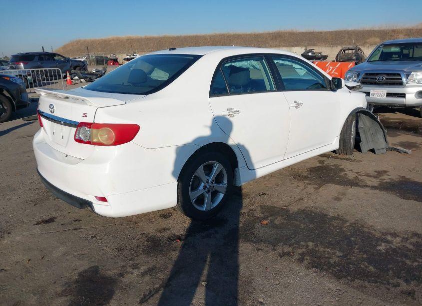 Photo 4 of 2012 Toyota Corolla S (VIN 2T1BU4EE2CC886132)