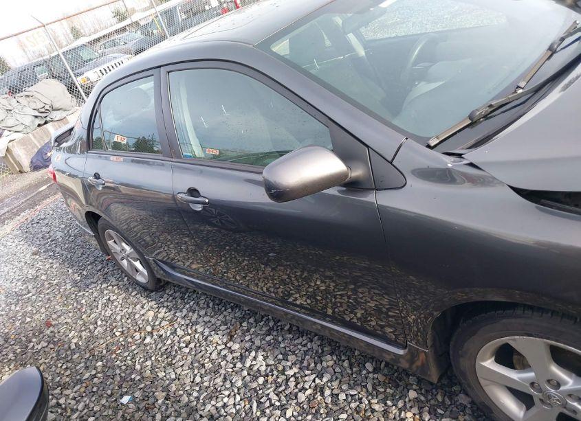 Photo 13 of 2012 Toyota Corolla S (VIN 2T1BU4EE2CC897129)