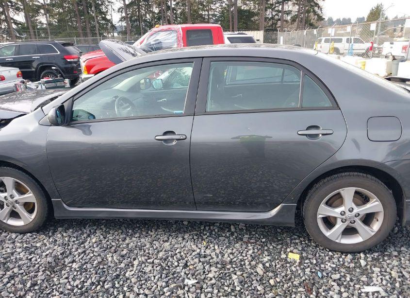 Photo 14 of 2012 Toyota Corolla S (VIN 2T1BU4EE2CC897129)