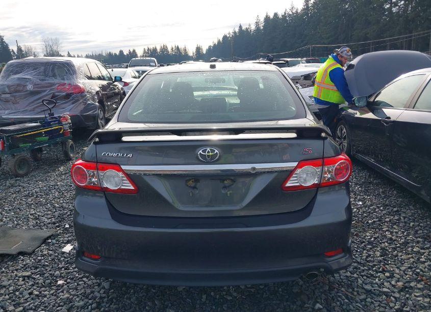 Photo 16 of 2012 Toyota Corolla S (VIN 2T1BU4EE2CC897129)