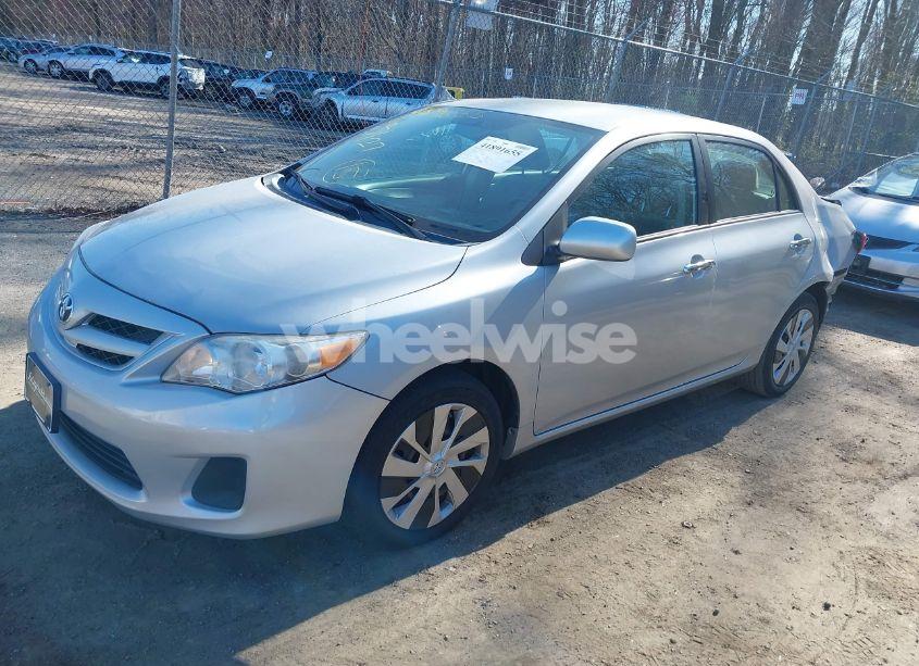 Photo 2 of 2012 Toyota Corolla LE (VIN 2T1BU4EE2CC906234)