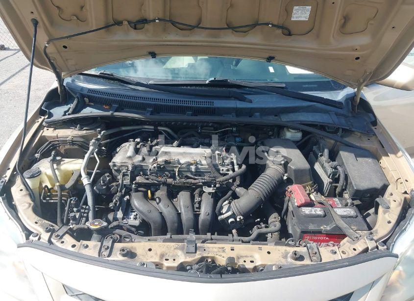 Photo 10 of 2013 Toyota Corolla L (VIN 2T1BU4EE2DC005771)