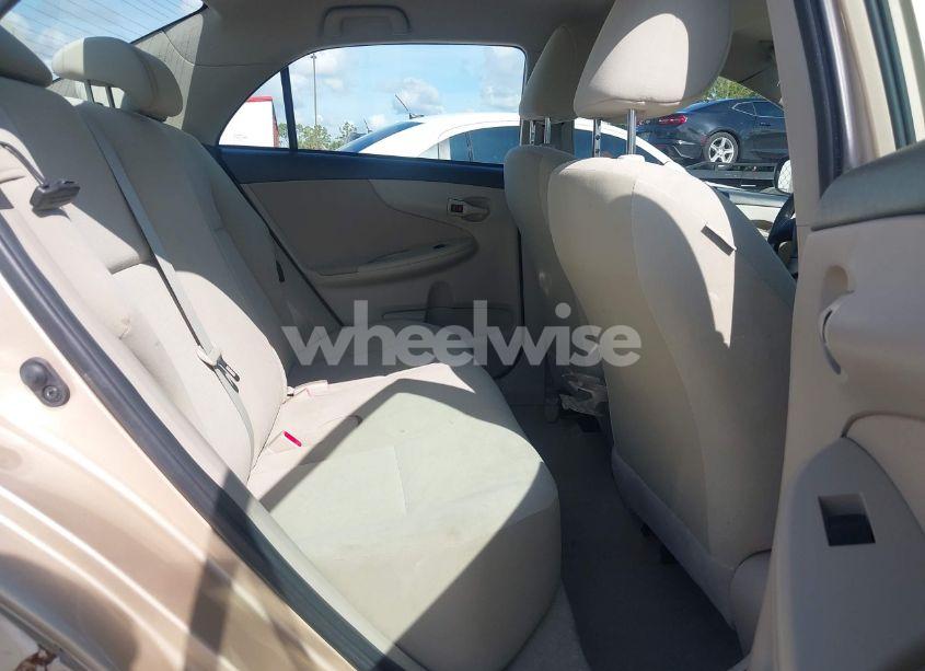 Photo 8 of 2013 Toyota Corolla L (VIN 2T1BU4EE2DC005771)