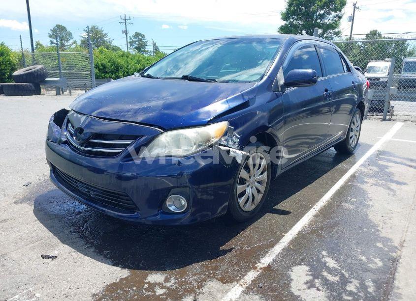 Photo 2 of 2013 Toyota Corolla LE (VIN 2T1BU4EE2DC024059)