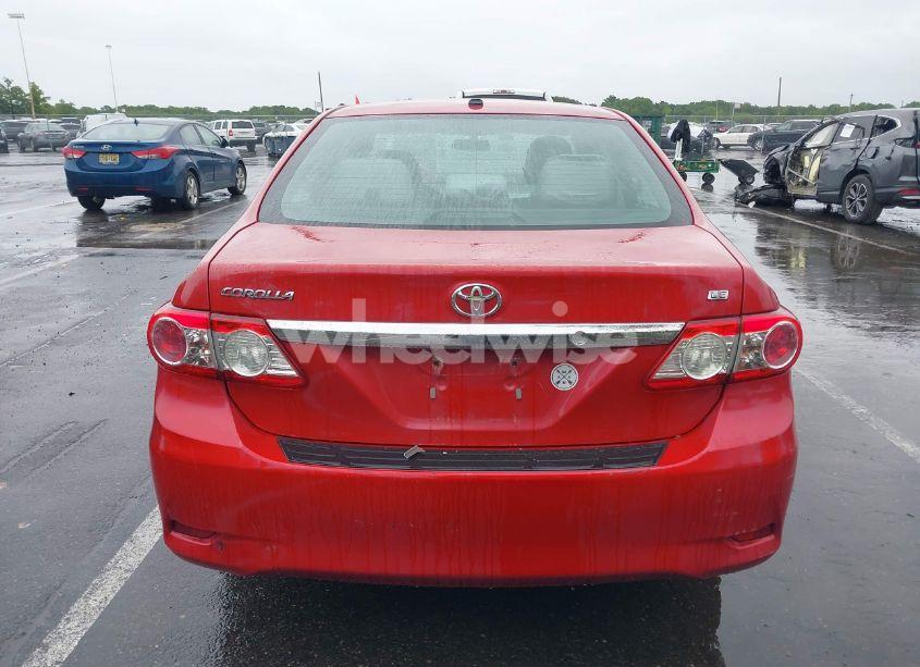 Photo 16 of 2013 Toyota Corolla LE (VIN 2T1BU4EE2DC028516)