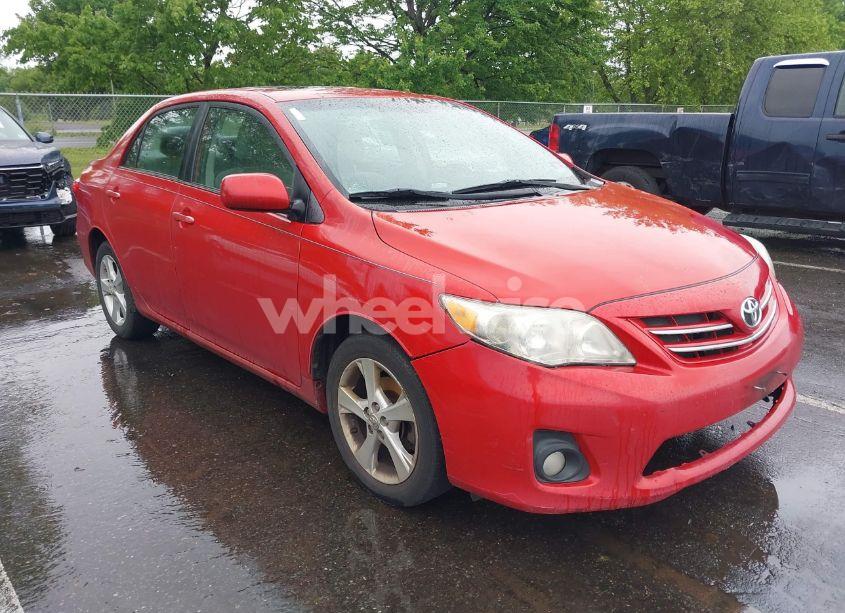 Photo 17 of 2013 Toyota Corolla LE (VIN 2T1BU4EE2DC028516)