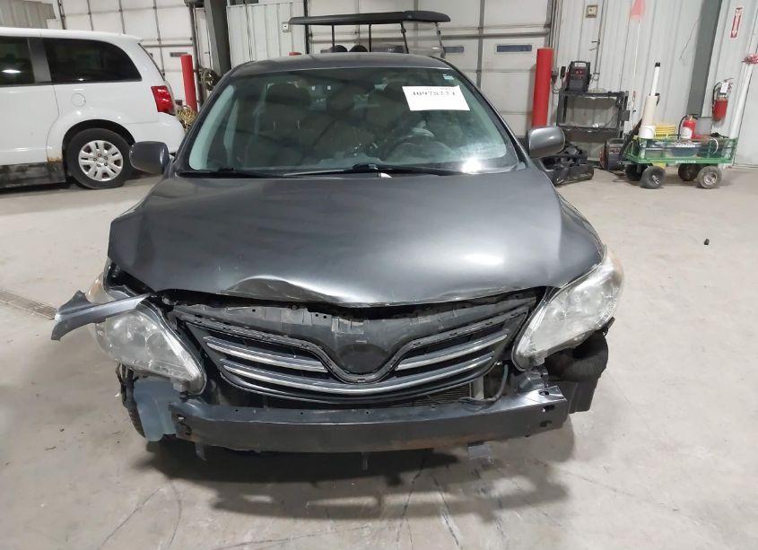 Photo 13 of 2013 Toyota Corolla LE (VIN 2T1BU4EE2DC043548)