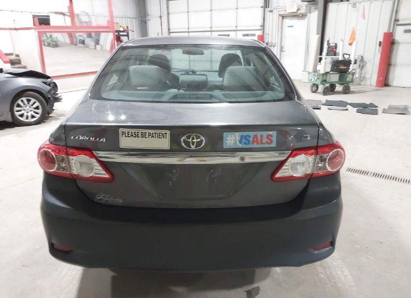 Photo 17 of 2013 Toyota Corolla LE (VIN 2T1BU4EE2DC043548)