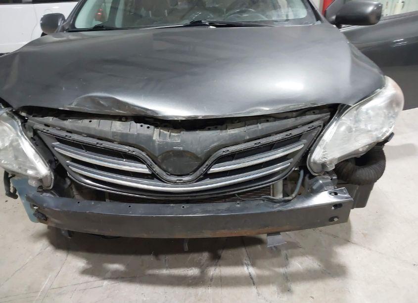 Photo 6 of 2013 Toyota Corolla LE (VIN 2T1BU4EE2DC043548)