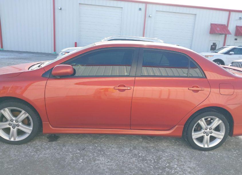 Photo 14 of 2013 Toyota Corolla S SPECIAL EDITION (VIN 2T1BU4EE2DC075285)