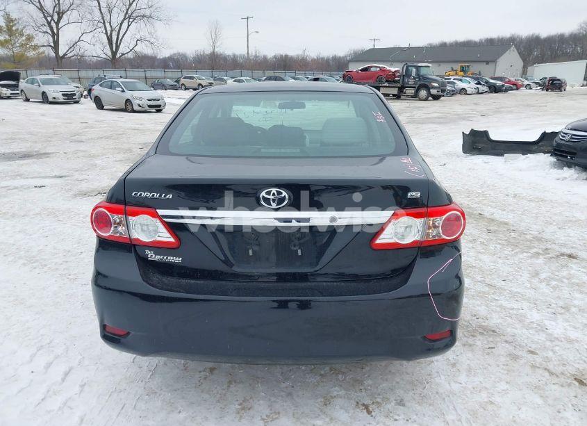 Photo 16 of 2013 Toyota Corolla LE (VIN 2T1BU4EE2DC077229)