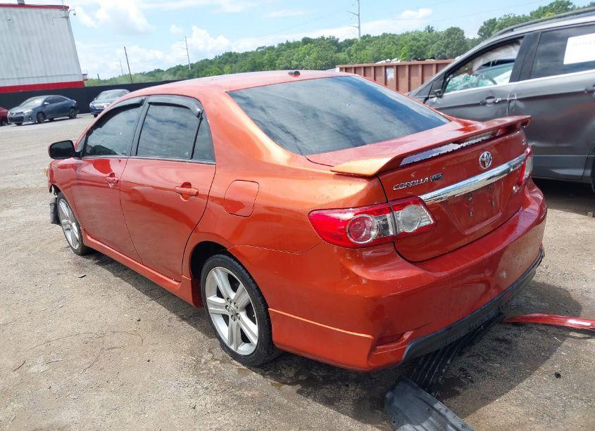 Photo 3 of 2013 Toyota Corolla S SPECIAL EDITION (VIN 2T1BU4EE2DC087842)