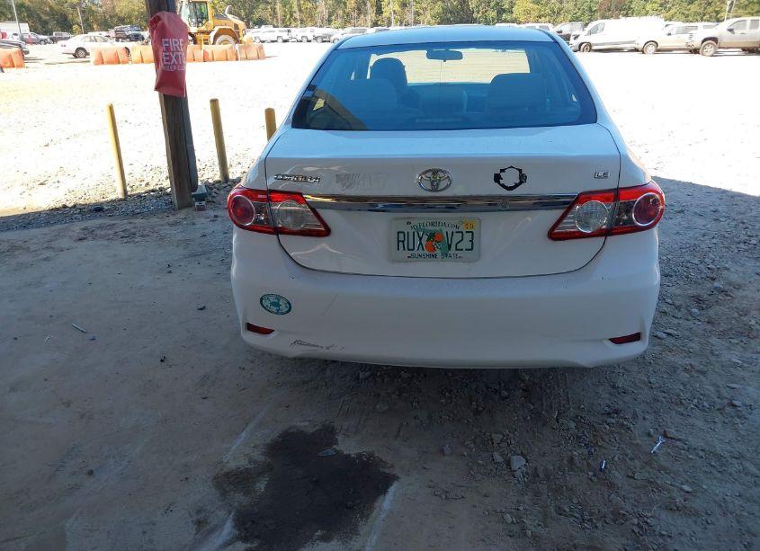 Photo 16 of 2013 Toyota Corolla LE (VIN 2T1BU4EE2DC124856)