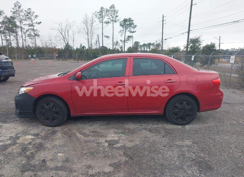 Photo 14 of 2013 Toyota Corolla L (VIN 2T1BU4EE2DC941695)