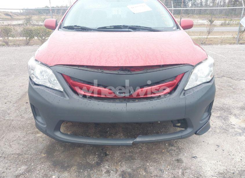 Photo 6 of 2013 Toyota Corolla L (VIN 2T1BU4EE2DC941695)