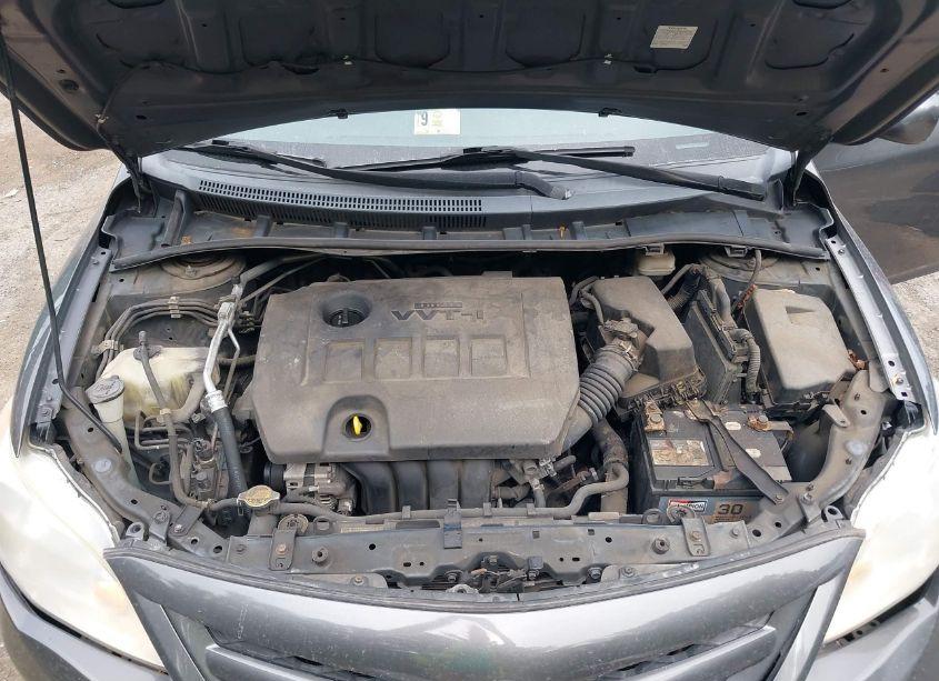 Photo 10 of 2013 Toyota Corolla L (VIN 2T1BU4EE2DC944693)