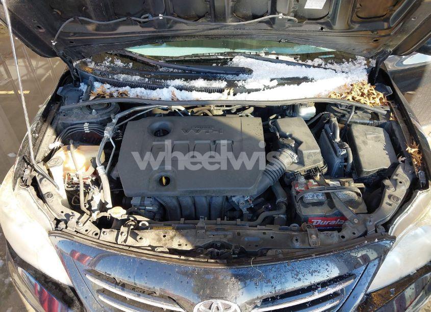 Photo 10 of 2013 Toyota Corolla LE (VIN 2T1BU4EE2DC976639)