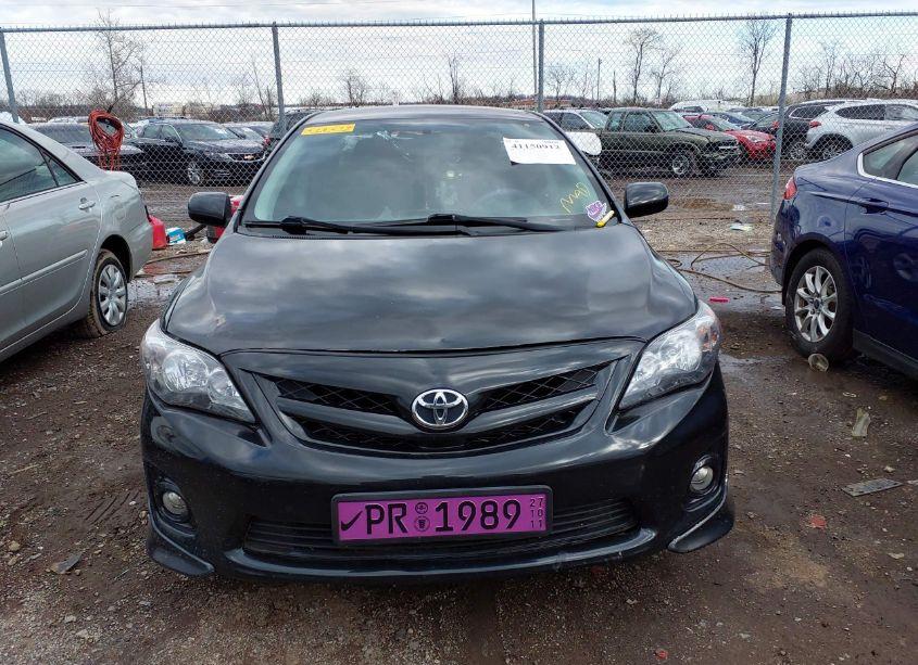 Photo 12 of 2013 Toyota Corolla S (VIN 2T1BU4EE2DC978679)