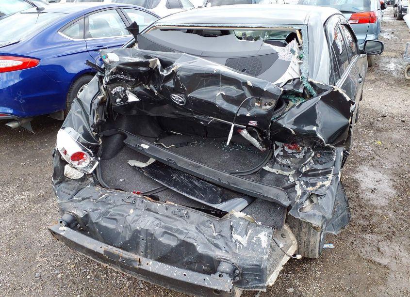 Photo 6 of 2013 Toyota Corolla S (VIN 2T1BU4EE2DC978679)