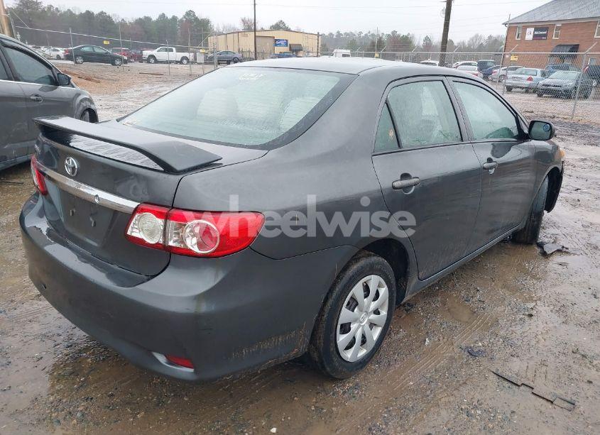 Photo 4 of 2013 Toyota Corolla L (VIN 2T1BU4EE2DC987804)