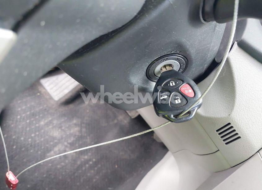 Photo 11 of 2013 Toyota Corolla LE (VIN 2T1BU4EE2DC990699)