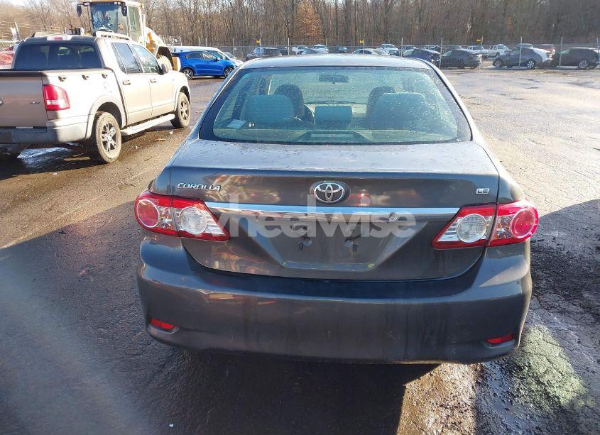 Photo 16 of 2013 Toyota Corolla LE (VIN 2T1BU4EE2DC996342)