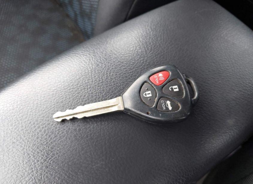 Photo 11 of 2010 Toyota Corolla S (VIN 2T1BU4EE3AC227098)