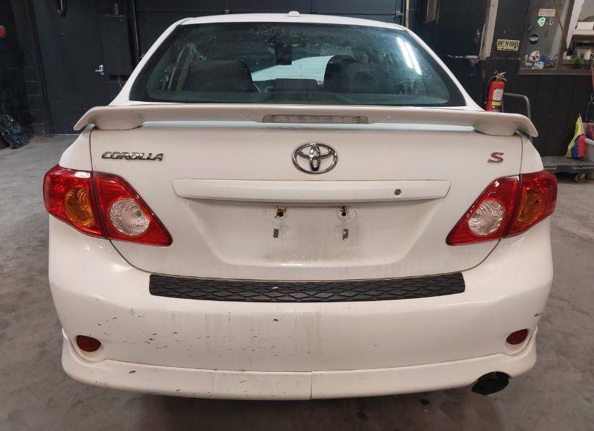 Photo 17 of 2010 Toyota Corolla S (VIN 2T1BU4EE3AC269027)