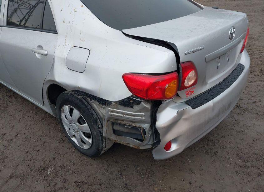 Photo 6 of 2010 Toyota Corolla LE (VIN 2T1BU4EE3AC284238)