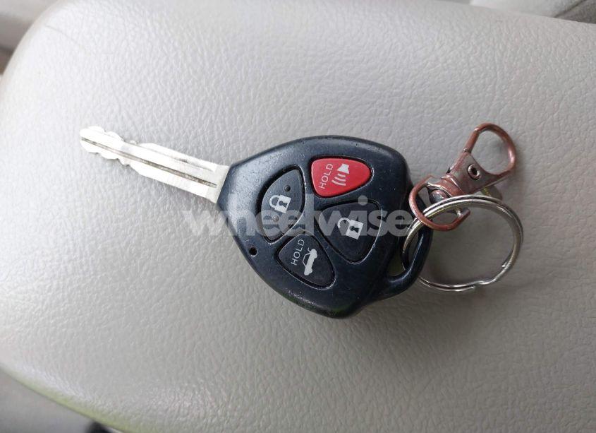 Photo 11 of 2010 Toyota Corolla LE (VIN 2T1BU4EE3AC286152)