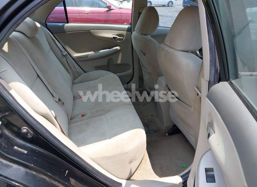 Photo 8 of 2010 Toyota Corolla LE (VIN 2T1BU4EE3AC304729)