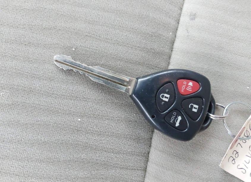 Photo 11 of 2010 Toyota Corolla LE (VIN 2T1BU4EE3AC327783)