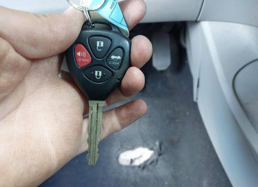 Photo 11 of 2010 Toyota Corolla LE (VIN 2T1BU4EE3AC371749)