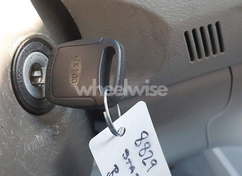 Photo 11 of 2010 Toyota Corolla LE (VIN 2T1BU4EE3AC371802)