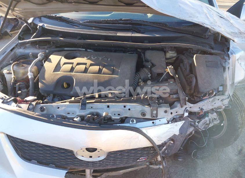 Photo 10 of 2010 Toyota Corolla S (VIN 2T1BU4EE3AC450967)