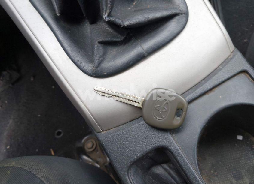 Photo 11 of 2010 Toyota Corolla S/LE/XLE (VIN 2T1BU4EE3AC457353)