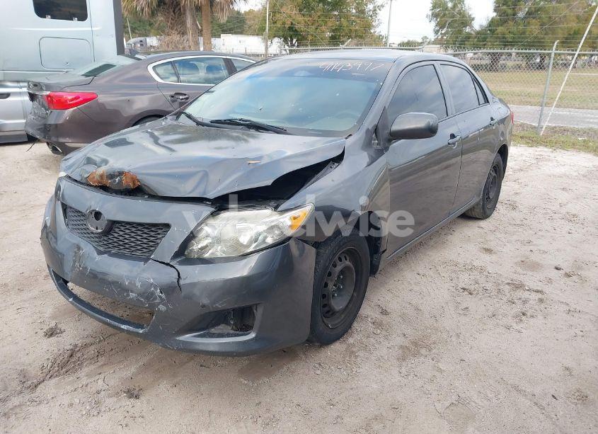 Photo 2 of 2010 Toyota Corolla LE (VIN 2T1BU4EE3AC506227)