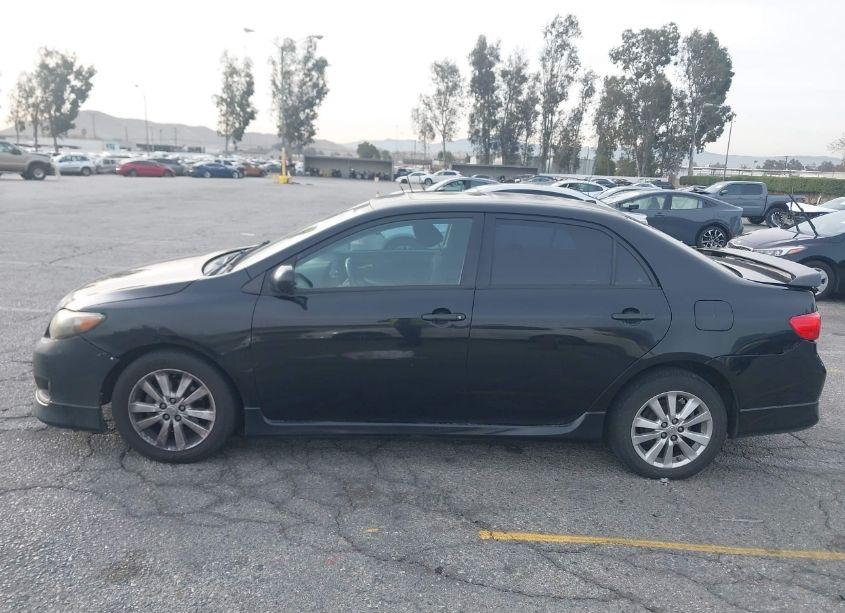 Photo 14 of 2010 Toyota Corolla S (VIN 2T1BU4EE3AC515963)