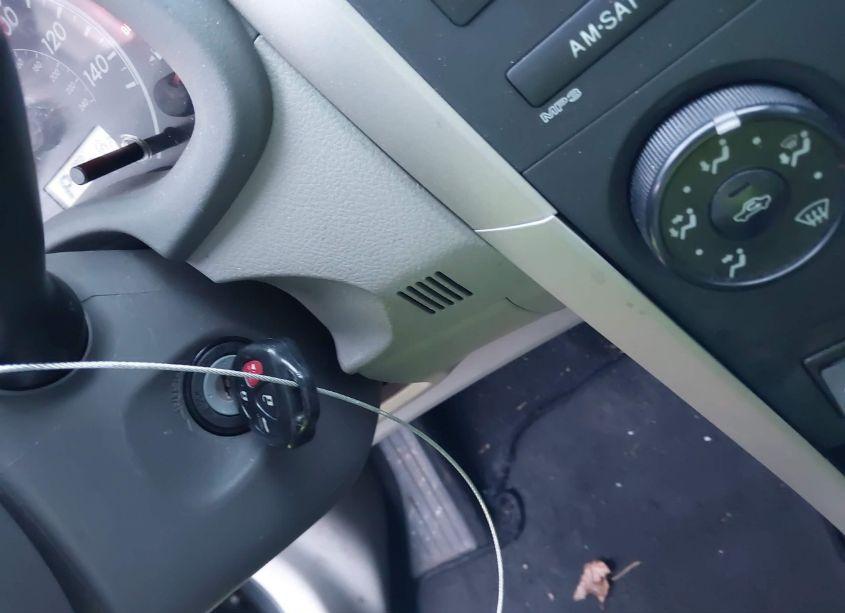 Photo 11 of 2010 Toyota Corolla LE (VIN 2T1BU4EE3AC528776)