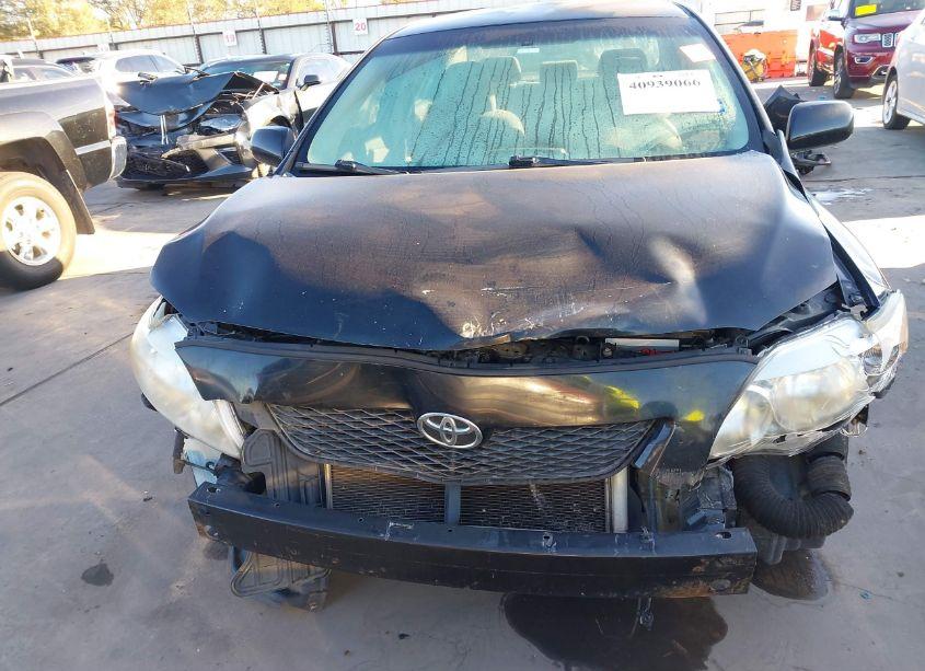 Photo 6 of 2010 Toyota Corolla LE (VIN 2T1BU4EE3AC535503)