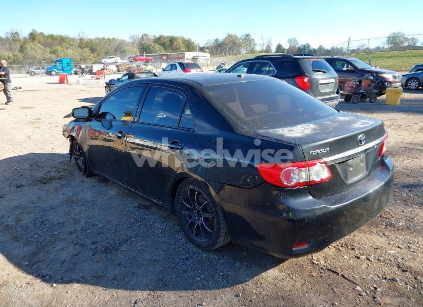 Photo 3 of 2011 Toyota Corolla LE (VIN 2T1BU4EE3BC550181)