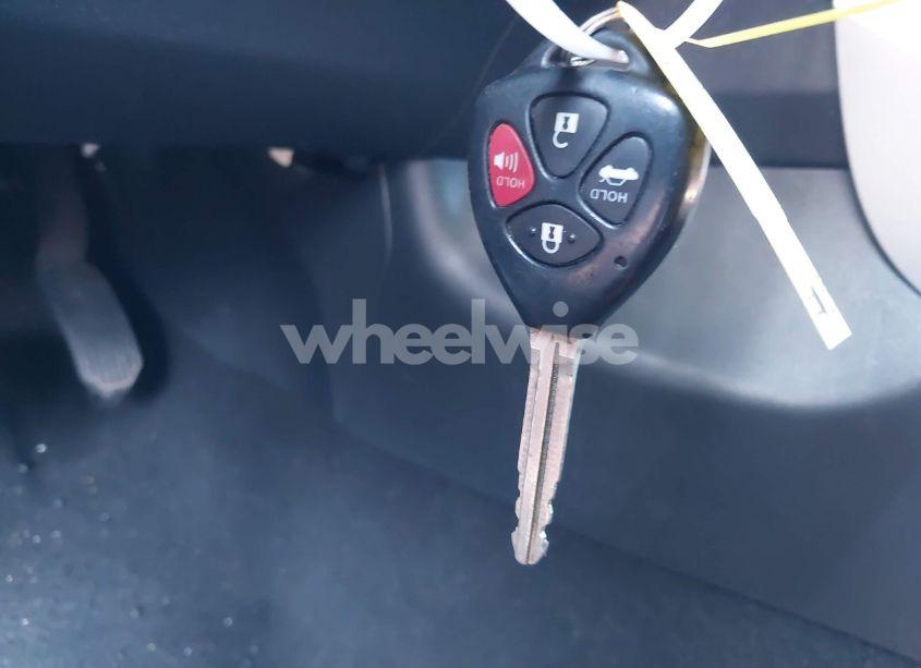 Photo 11 of 2011 Toyota Corolla S (VIN 2T1BU4EE3BC552030)